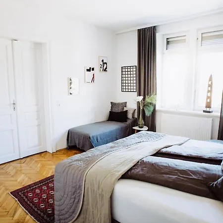 Apartment Huge Designer Loft With Tyrolean Flair *