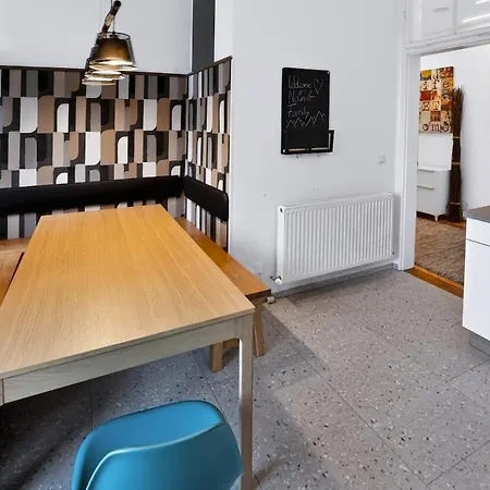 Huge Designer Loft With Tyrolean Flair *