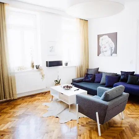 Huge Designer Loft With Tyrolean Flair
